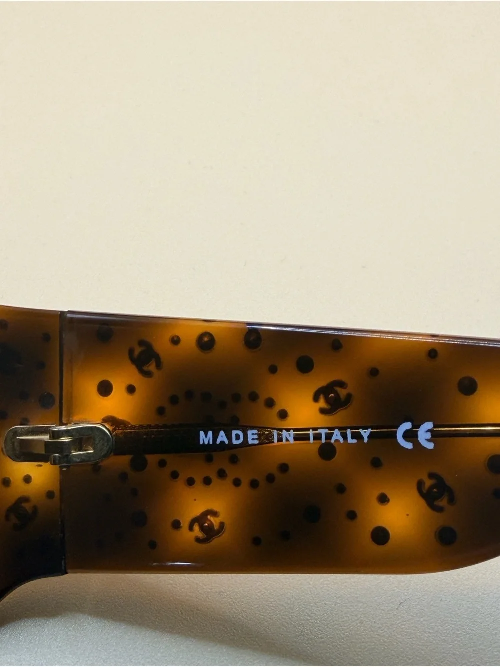 CHANEL Brown Tortoiseshell Square Sunglasses with Black Quilted Case